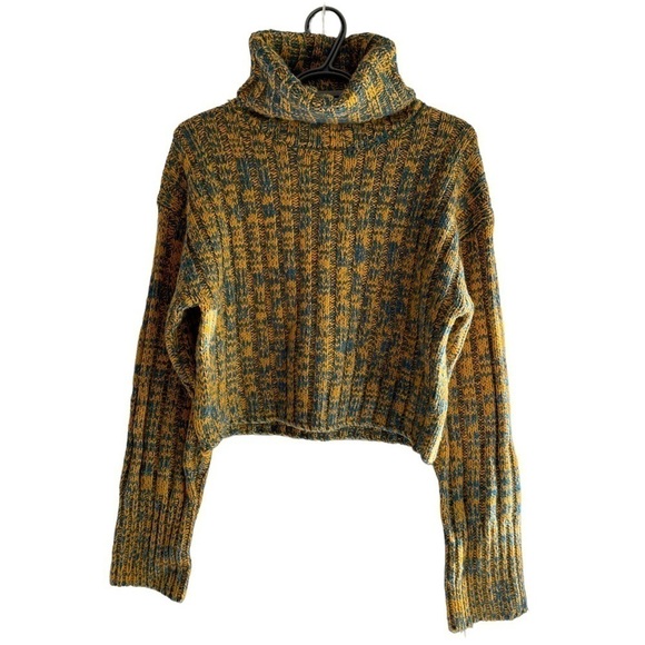 𝅺urban Outfitters Turtleneck Knitted Sweater size XS - Picture 1 of 7